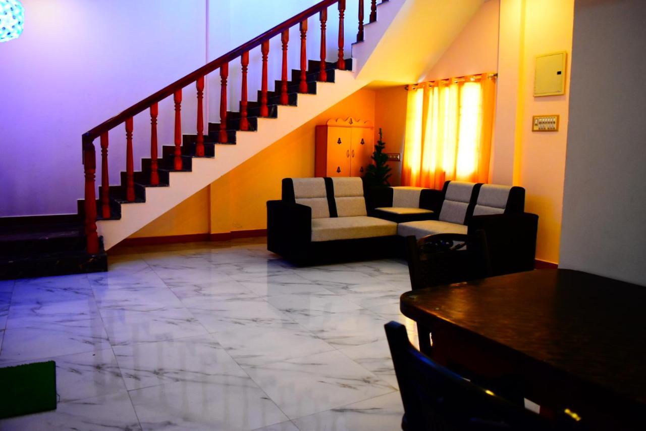 Le Cadillac Bungalow ปอนดิเชอรี ภายนอก รูปภาพ
