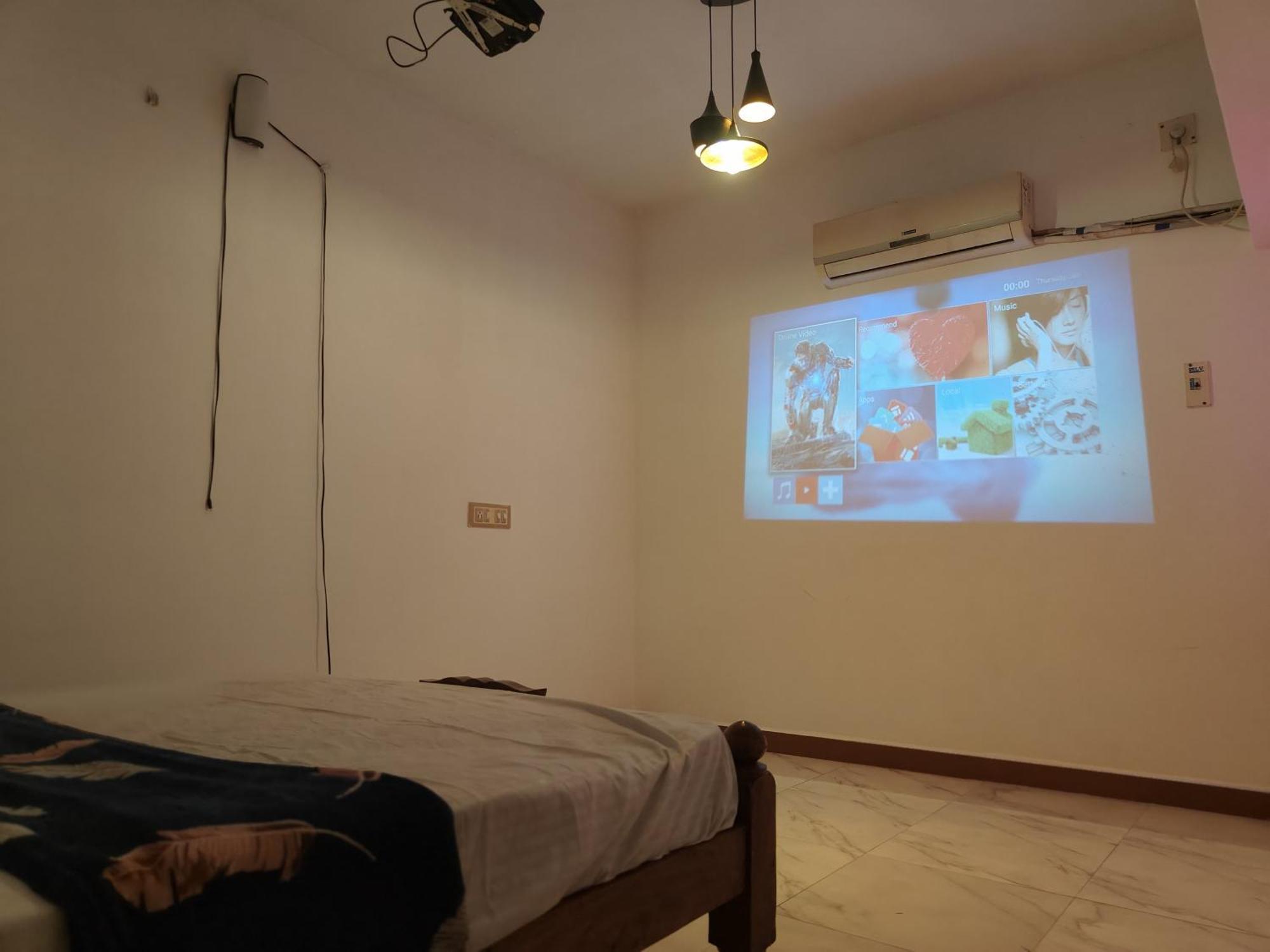 Le Cadillac Bungalow ปอนดิเชอรี ภายนอก รูปภาพ